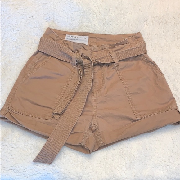 Vanilla Star High Rise Shorts - Picture 1 of 3